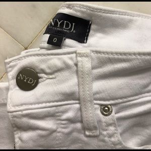NYDJ size 0,slightly worn, Marilyn Straight lift